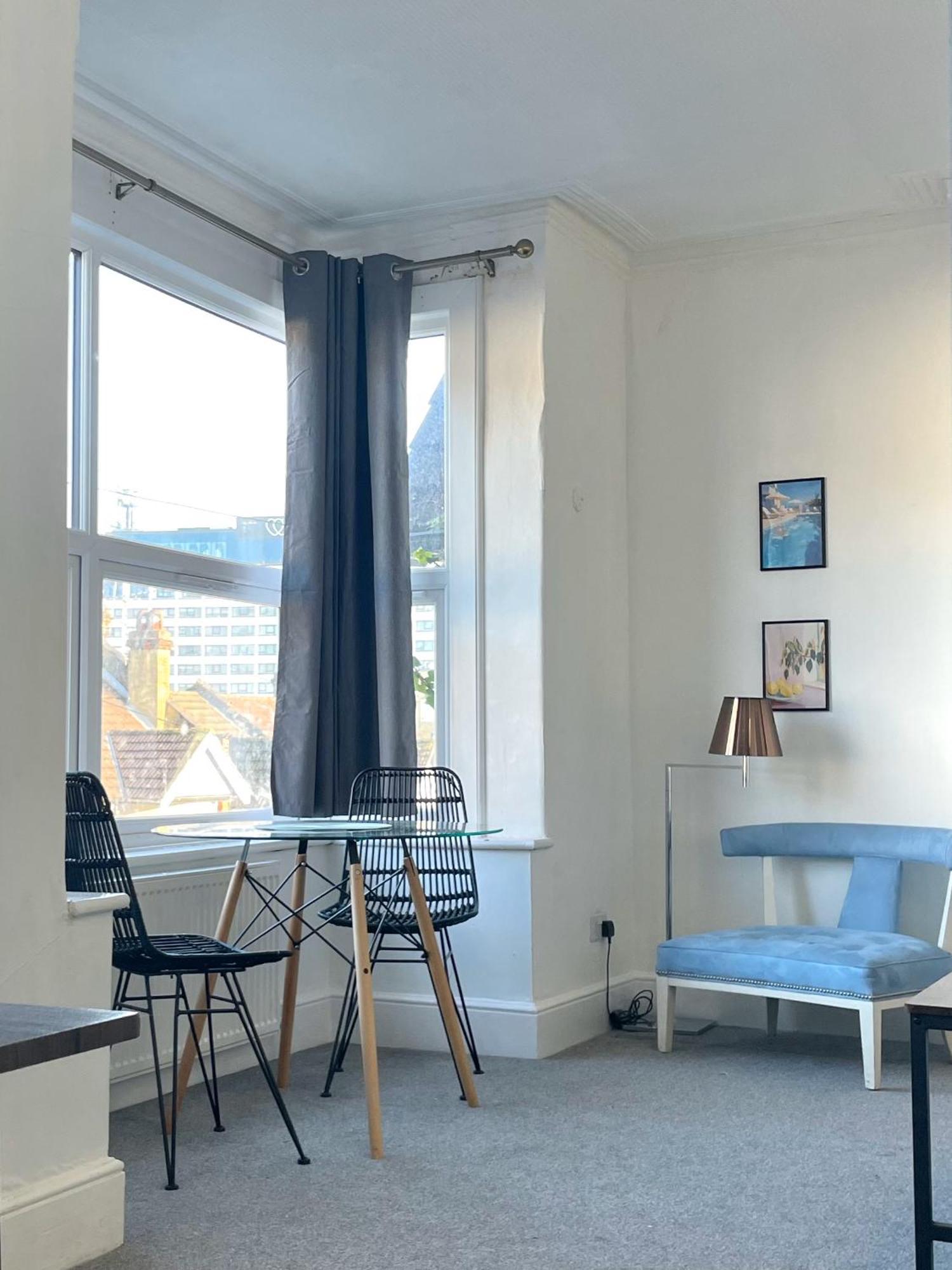 Cosy Double Rooms A Stones Throw From Wembley Stadium London Exterior foto